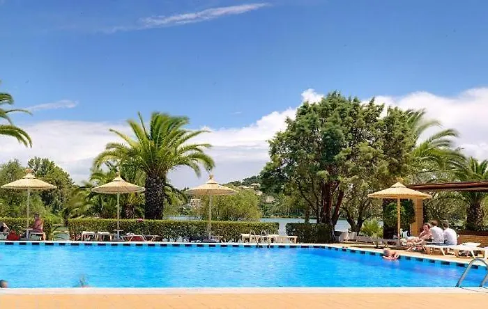 Palm Tree Corfu Apt. 아파트 Danilia