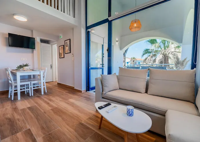 아파트 Palm Tree Corfu Apt. Danilia